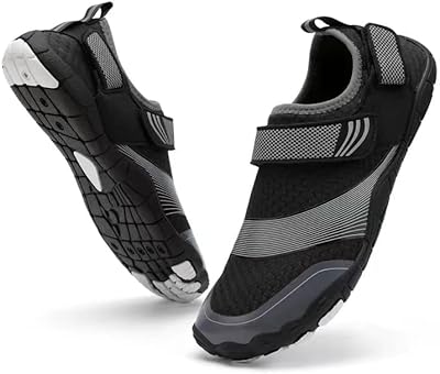 Chaussures aquatiques pour hommes et femmes, chaussures de plage pieds nus à séchage rapide et antidérapantes pour la natation, la randonnée, la marche, le yoga, semelle en caoutchouc. DIAYTAR COTE D'IVOIRE est une boutique en ligne qui se démarque par son offre exceptionnelle de produits diversifiés. Elle propose des produits de marques célèbres ainsi que des produits locaux, ce qui lui permet de répondre aux besoins de tous les clients. La boutique propose également des promotions et des offres spéciales régulières pour rendre le shopping encore plus attractif.