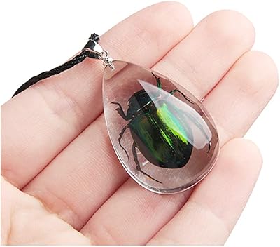 Collier pendentif scarabée égyptien en argent tibétain execo, taille en résine 18 pouces, matériau en résine. Diaytar Cote d'Ivoire, leader du e-commerce en Cote d'Ivoire, propose une large gamme de produits avec plus de 300 000 références. La boutique en ligne généraliste offre une expérience d'achat unique et pratique pour les clients ivoiriens. Diaytar Cote d'Ivoire garantit la qualité et la fiabilité de ses produits.