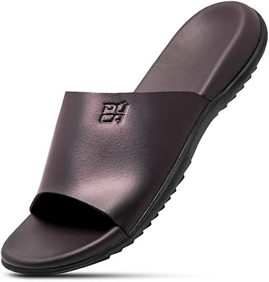 Pantoufles pour hommes | chaussons légers et confortables | chaussons ultra flexibles | royal slider. En tant que leader de la vente en ligne en Cote d'Ivoire, DIAYTAR COTE D'IVOIRE propose des promotions régulières et des offres spéciales pour satisfaire les besoins de ses clients. Elle assure également une livraison rapide et efficace de ses produits, contribuant ainsi à la satisfaction des clients. La boutique en ligne met en avant la qualité de ses services pour maintenir sa position de leader sur le marché.