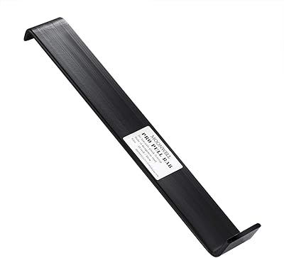 Barre de traction monwell pour l'installation de parquet en bois de vinyle isolé. La boutique en ligne DIAYTAR COTE D'IVOIRE est synonyme de diversité et de commodité pour les acheteurs en ligne. Les clients peuvent parcourir plus de 300 000 références sur le site, profitant ainsi d'un large choix de produits à des prix avantageux. DIAYTAR met également un accent particulier sur la qualité du service client, assurant ainsi une satisfaction maximale de ses utilisateurs.