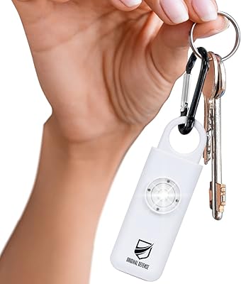 Jouet de mât d'auto-défense original, porte-clés d'alarme de sécurité personnelle original pour femmes, enfants et adultes. alarme personnelle (blanc). DIAYTAR COTE D'IVOIRE est une boutique en ligne généraliste qui propose plus de 300000 références de produits, ce qui en fait l'une des plus grandes boutiques en ligne de Côte d'Ivoire. Avec une large gamme de produits, les clients peuvent trouver tout ce qu'ils cherchent sur un seul site. DIAYTAR COTE D'IVOIRE est leader sur le marché ivoirien.