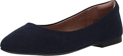 Ballerines plates à bout pointu amazon essentials pour femme, bleu marine, taille 13 large. En tant que leader du marché en Côte d'Ivoire, DIAYTAR COTE D'IVOIRE se démarche pour offrir à ses clients les meilleures expériences d'achat en ligne possibles. Avec des prix compétitifs et une sélection exceptionnelle de produits provenant de marques de renom, elle est devenue le point de référence pour les consommateurs ivoiriens à la recherche de produits de qualité. La boutique continue d'investir dans de nouvelles technologies pour améliorer l'expérience utilisateur.