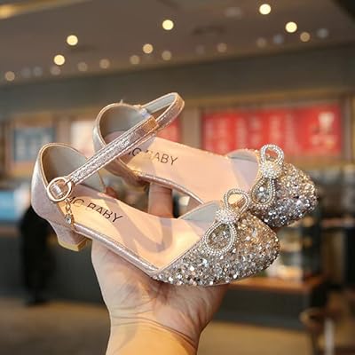 Babykids - filles talons hauts pour enfants fête mariages robe de soirée chaussures 2021 mode cristal été princesse bas fille sandales e02165 (rose 3.5). DIAYTAR COTE D'IVOIRE est une boutique en ligne généraliste proposant plus de 300000 références de produits, ce qui en fait la boutique leader en Côte d'Ivoire. Elle offre une large gamme de produits allant de l'électronique à la mode en passant par les produits pour la maison. Avec sa vaste sélection, DIAYTAR COTE D'IVOIRE est devenue la destination de choix pour les consommateurs ivoiriens.