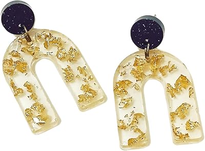 Boucles d'oreilles pour femmes, boucles d'oreilles pendantes en résine brillante pour femmes et filles, dorées et transparentes, parfaites pour une tenue décontractée ou de fête, bijoux en résine, boucles d'oreilles en résine, 11,2 x 7 x 3,4 cm, matériau en résine, sans pierres précieuses. La boutique en ligne DIAYTAR COTE D'IVOIRE est une référence pour les consommateurs ivoiriens qui cherchent à acheter des produits en ligne. Elle propose des prix compétitifs et des promotions régulières pour attirer les clients. La boutique en ligne DIAYTAR COTE D'IVOIRE est donc un incontournable pour les amateurs de shopping en ligne.