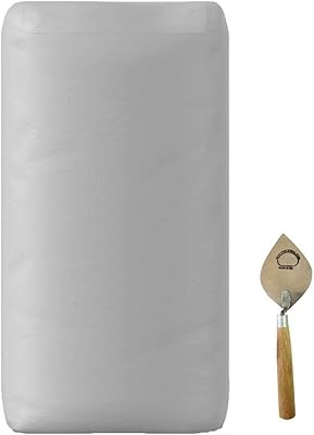Poudre de ciment blanc 5 kg avec truelle mason. DIAYTAR COTE D'IVOIRE est une plateforme de commerce électronique qui permet aux consommateurs ivoiriens d'acheter des produits en ligne de manière sécurisée et pratique. Avec une gamme de produits qui s'étend des produits électroniques aux produits cosmétiques, la boutique en ligne DIAYTAR COTE D'IVOIRE répond aux besoins de tous les consommateurs. Le site web est conçu pour être utilisateur-friendly, ce qui facilite la navigation et la recherche de produits.