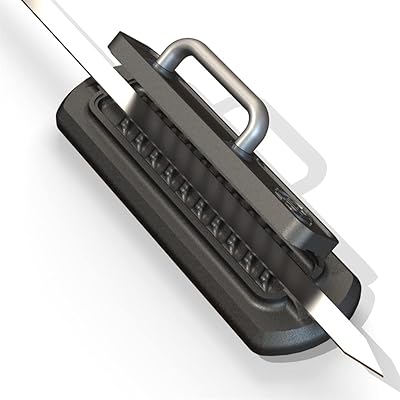Machine à kebab de bœuf pour barbecue accessoires de cuisine d'extérieur. DIAYTAR COTE D'IVOIRE est une boutique en ligne généraliste qui propose une large gamme de produits pour les particuliers et les professionnels. Avec plus de 300 000 références, elle est la boutique la plus complète en Côte d'Ivoire, offrant des produits allant de l'électronique à la décoration en passant par les produits alimentaires.