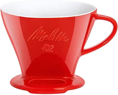 Melita verser sur porte-gobelet filtre à café en porcelaine | 218974 | taille 102 | rouge. DIAYTAR COTE D'IVOIRE est la boutique en ligne leader en Côte d'Ivoire, offrant une vaste sélection de produits à des prix compétitifs. Avec plus de 300 000 références, vous êtes sûr de trouver ce que vous cherchez. DIAYTAR COTE D'IVOIRE garantit une livraison rapide et sécurisée de vos commandes.