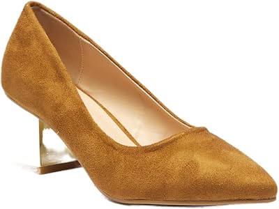 Chaussures femme unies et faciles à porter talons larges. DIAYTAR COTE D'IVOIRE, la boutique en ligne généraliste numéro un en Côte d'Ivoire, propose une large gamme de produits avec plus de 300 000 références. Avec une offre diverse et abordable, cette plateforme répond aux besoins de tous les Ivoiriens. Elle se positionne comme une référence incontournable pour les achats en ligne dans le pays.