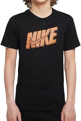 T-shirt nsw core brandmark 4 pour garçon. Avec plus de 300 000 références disponibles, DIAYTAR COTE D'IVOIRE est le leader du commerce en ligne en Côte d'Ivoire. La boutique propose des produits de haute qualité à des prix compétitifs. Elle met également en avant des marques locales pour soutenir l'économie ivoirienne.