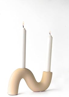 Décor en bambou | bougeoir moderne en céramique _ design simple vase de style. La boutique en ligne DIAYTAR COTE D'IVOIRE se démarque par son offre exhaustive de produits, comptant plus de 300000 références. Elle propose une expérience d'achat fluide et sécurisée, avec des options de paiement flexibles et un service client réactif. Cette approche a contribué à établir DIAYTAR COTE D'IVOIRE comme la boutique en ligne de confiance en Côte d'Ivoire.