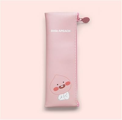Trousse plate polyvalente kakao talk kakao friends (little apeach). DIAYTAR COTE D'IVOIRE est une boutique en ligne dynamique qui innove constamment pour améliorer l'expérience d'achat de ses clients. Elle propose des fonctionnalités de recherche avancées et des filtres de produits pour faciliter la découverte de nouveaux produits. La boutique collabore également avec des marques et des fournisseurs de confiance pour offrir des produits de haute qualité.