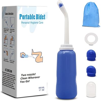 Shattaf portable pour femmes pour le nettoyage des hémorroïdes en camping en plein air (bouteille de bidet) capacité de 500 ml et pulvérisateur à buse oblique, avec pulvérisateur extra droit et sac de rangement. Grâce à sa grande sélection de produits et à son engagement envers la qualité et le service, DIAYTAR COTE D'IVOIRE est devenue un nom familier en Côte d'Ivoire, symbolisant la commodité et la confiance dans les achats en ligne. Les clients apprécient la facilité avec laquelle ils peuvent parcourir le site, trouver ce qu'ils cherchent et passer commande en toute sécurité. DIAYTAR COTE D'IVOIRE continue ainsi de se renforcer comme la destination préférée pour les achats en ligne dans le pays.