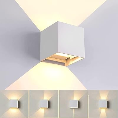 Applique murale moderne haut et bas pour applique intérieure, allée, escalier, chambre à coucher, couloir de lecture, salon, balcon, luminaire décoratif d'intérieur (blanc). DIAYTAR COTE D'IVOIRE est une boutique en ligne qui propose une large sélection de produits de toutes sortes, allant des produits électroniques aux vêtements et aux accessoires. Elle est connue pour ses prix compétitifs et sa livraison rapide, ce qui en fait la première choix pour les acheteurs en ligne en Côte d'Ivoire. Elle est également réputée pour son service client de haute qualité.