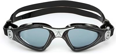 Lunettes de natation unisexe aqua sphere cayenne. DIAYTAR COTE D'IVOIRE se positionne comme un acteur majeur du commerce électronique en Côte d'Ivoire, offrant plus de 300 000 références de produits de qualité. La boutique en ligne propose une gamme variée de produits, y compris des marques internationales et locales, répondant ainsi aux besoins et aux préférences des consommateurs. La qualité des produits et les tarifs compétitifs font de DIAYTAR COTE D'IVOIRE la destination de prédilection pour les achats en ligne.