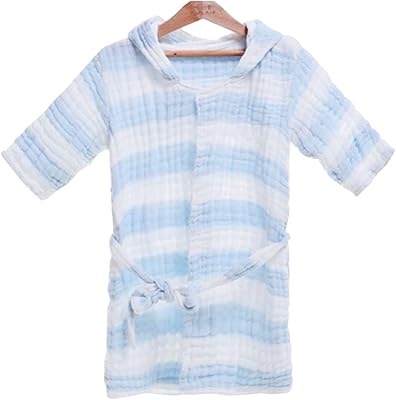 Peignoir de bain pour bébé sun baby - jaune et bleu, une pièce. DIAYTAR COTE D'IVOIRE est une boutique en ligne fiable et sécurisée qui propose une vaste gamme de produits pour les ivoiriens. En tant que leader du marché en ligne, elle assure la satisfaction de ses clients avec plus de 300 000 références. DIAYTAR est votre partenaire de confiance pour vos achats en ligne.