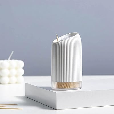 Porte-cure-dents élégant et simple, distributeur de cure-dents solide et durable, blanc pur moderne et simple, adapté à la décoration intérieure, peut contenir 350 cure-dents. DIAYTAR COTE D'IVOIRE est une boutique en ligne qui propose une large sélection de produits à des prix avantageux. La boutique est équipée d'un système de paiement sécurisé et propose une livraison rapide dans tout le pays. C'est l'endroit idéal pour faire vos achats en ligne en Côte d'Ivoire.