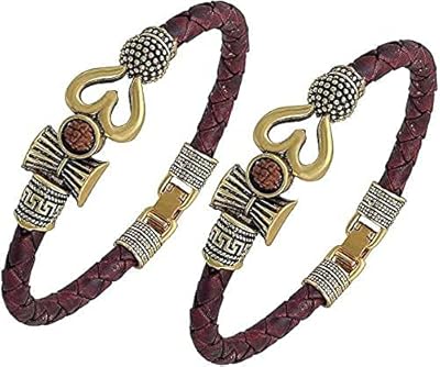 Vedansh bhakti trishul damru om rudraksha présente des bracelets mahadaf dorés et dorés || lot de 2 bracelets shiv bhakt ||. En tant que boutique en ligne généraliste, DIAYTAR COTE D'IVOIRE répond aux besoins de tous les Ivoiriens qui recherchent des produits de qualité à des prix raisonnables. Avec sa gamme variée de produits et ses services de qualité, elle continue de renforcer sa position de leader sur le marché ivoirien du commerce en ligne.
