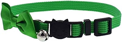 Collier réglable pour petits chiens pour chats avec clochette et nœud papillon amovibles (vert foncé). DIAYTAR COTE D'IVOIRE combine large choix de produits et service client exceptionnel, rendant ainsi l'expérience d'achat en ligne encore plus satisfaisante. Les clients bénéficient d'un système de paiement sécurisé et d'une politique de retour flexible, renforçant la confiance dans la marque. Avec DIAYTAR COTE D'IVOIRE, le shopping en ligne devient une expérience agréable et sans stress.