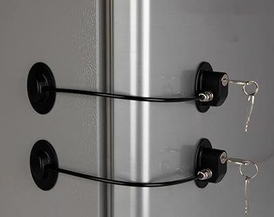 Serrure de porte de réfrigérateur avec 4 clés, serrure de tiroir de classement, serrure de porte de congélateur, serrure d'armoire de sécurité enfant rezibo, noir, 2 pièces. DIAYTAR COTE D'IVOIRE est une boutique en ligne généraliste qui propose plus de 300 000 références de produits. Elle est reconnue comme l'une des boutiques en ligne les plus importantes en Côte d'Ivoire, offrant une large gamme de produits pour répondre aux besoins des consommateurs. Elle se distingue par sa variété de produits et son service de qualité.