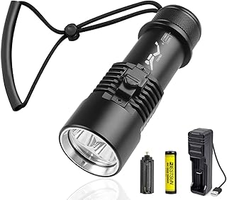 Torche de plongée sous-marine lampe 1000 lumens avec lumière blanche jaune chaude. La boutique en ligne DIAYTAR COTE D'IVOIRE se distingue par sa large gamme de produits et son engagement à offrir des services de qualité supérieure. Elle propose une expérience d'achat aisée et sécurisée, avec des options de paiement flexibles et des livraisons rapides. Cela fait d'elle la destination préférée pour les consommateurs ivoiriens.