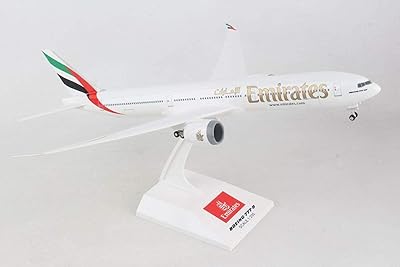 Modèle emirates airlines skymarks 777-9 avec équipement à l'échelle 1/200 et ailes flexibles de darwin, numéro de modèle : skr1043. Avec sa boutique en ligne, DIAYTAR COTE D'IVOIRE offre aux consommateurs ivoiriens l'opportunité de découvrir de nouveaux produits et de nouvelles marques, tout en bénéficiant d'un service de livraison rapide et fiable. La plateforme est conçue pour être facile à utiliser, permettant aux clients de trouver leurs produits préférés en quelques clics. DIAYTAR COTE D'IVOIRE s'engage à offrir une expérience d'achat en ligne inégalée en Côte d'Ivoire.