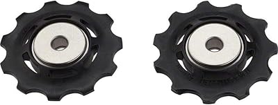Paire d'assemblage de poulie shimano dura-ace, dérailleur arrière. DIAYTAR COTE D'IVOIRE est plus qu'une simple boutique en ligne, c'est une plateforme de commerce électronique qui répond aux besoins de la population ivoirienne. Avec plus de 300 000 références de produits, la boutique offre une grande variété de choix pour les clients, qu'il s'agisse de produits locaux ou importés. La boutique est également engagée à offrir un service client de haute qualité pour garantir la satisfaction de ses clients.