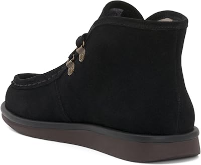 Lucky brand bottines scarlit chukka pour femme. DIAYTAR COTE D'IVOIRE est une boutique en ligne qui répond aux besoins de tous les consommateurs ivoiriens. Avec plus de 300000 references disponibles, les clients peuvent trouver des produits pour répondre à leurs besoins quotidiens, que ce soit pour la maison, la famille ou les loisirs. La boutique propose également des offres spéciales et des promotions pour aider les clients à économiser.