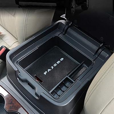 La boîte de rangement d'accoudoir de console centrale de voiture pour mitsubishi pajero v93 v97 v98 2007-2019 peut contenir un support de téléphone portable et un porte-gobelet (boîte de rangement d'accoudoir). Avec plus de 300 000 références disponibles, Diaytar Côte d'Ivoire est votre destination idéale pour une expérience d'achat en ligne riche et variée. Nous nous efforçons de fournir non seulement les produits les plus récents et les plus tendances mais également un service client de haute qualité, garantissant que chaque interaction avec nous soit agréable et productive.