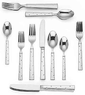 Spade larabee dot ensemble de couverts 20 pièces 430 lb. DIAYTAR COTE D'IVOIRE est une boutique en ligne généraliste qui offre plus de 300 000 références de produits. Elle est reconnue comme l'une des boutiques en ligne les plus populaires en Côte d'Ivoire, proposant une large gamme de produits pour répondre aux besoins divers de ses clients. La qualité et la variété de ses offres en font un leader incontournable.