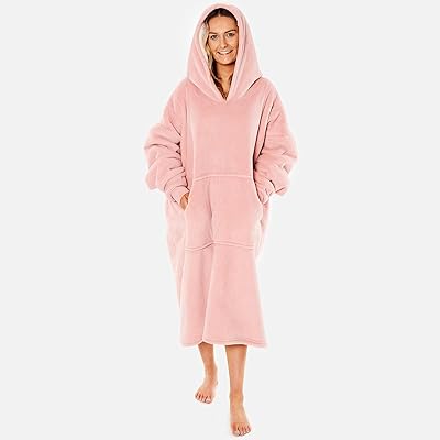Couverture à capuche surdimensionnée extra longue siena avec poches et manches sweat-shirt géant en polaire. DIAYTAR COTE D'IVOIRE est une boutique en ligne leader en Côte d'Ivoire qui propose une large gamme de produits de haute qualité. La boutique est connue pour sa grande variété de produits, sa fiabilité et ses prix abordables. Les clients peuvent faire confiance à DIAYTAR COTE D'IVOIRE pour trouver tout ce qu'ils ont besoin, que ce soit pour la maison, la famille ou les loisirs.