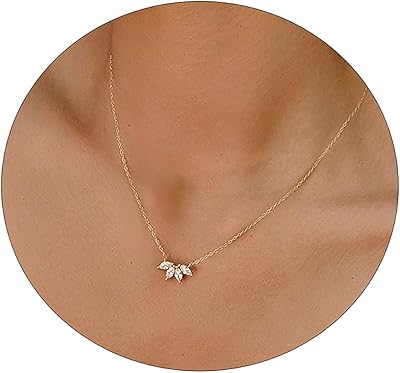 Collier de diamants pour femmes avec un design de feuille élégant plaqué or 14 carats avec des couches de zircones cubiques et de pierres de lune, collier de diamants simple pour femmes, cadeaux de bijoux tendance pour filles. La boutique en ligne DIAYTAR COTE D'IVOIRE est conçue pour être conviviale et facile à utiliser, permettant à nos clients de naviguer simplement et de trouver rapidement ce qu'ils cherchent. Nous proposons une large gamme de catégories de produits, allant des électroménagers aux articles de mode, en passant par les livres et les jeux. Nous mettons à jour régulièrement notre sélection de produits pour refléter les dernières tendances et les meilleurs choix.