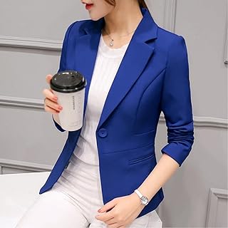 Blazer bleu pour femme pour le travail et le bureau veste de poche veste blazer coupe ajustée. En tant que boutique en ligne leader en Côte d'Ivoire, DIAYTAR COTE D'IVOIRE a établi des partenariats stratégiques avec des fournisseurs de confiance pour offrir une gamme étendue de produits aux meilleures conditions. Elle mise sur la satisfaction du client, avec des équipes dédiées pour assurer un service après-vente exceptionnel. Les clients bénéficient ainsi d'une expérience d'achat unique et engageante qui répond à leurs attentes les plus élevées.