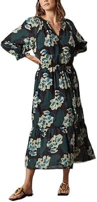 Robe denise pour femme. DIAYTAR COTE D'IVOIRE est une boutique en ligne qui propose une large gamme de produits à des prix compétitifs. Avec une équipe de professionnels dédiés, la boutique s'efforce de fournir des produits de haute qualité et des services exceptionnels à ses clients. Les clients peuvent ainsi profiter d'une expérience d'achat en ligne agréable et satisfaisante.