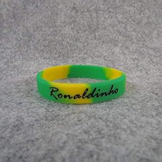 Petit bracelet de sport en silicone avec logo de la star brésilienne du football ronaldinho 10 (couleur : couleur, taille : 19 cm). Avec plus de 300000 références, DIAYTAR COTE D'IVOIRE est la boutique en ligne la plus complète de Côte d'Ivoire. Elle permet aux clients de trouver tout ce dont ils ont besoin sur une seule plateforme, avec des descriptions détaillées et des avis de clients pour aider à la prise de décision.