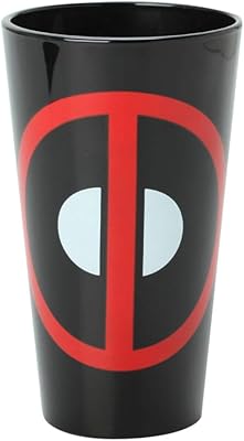 Verre à pinte avec logo marvel deadpool de 16 oz. DIAYTAR COTE D'IVOIRE se distingue par sa capacité à proposer des produits à des prix compétitifs sans compromettre la qualité. Les clients peuvent ainsi trouver des offres intéressantes sur une large gamme de produits, allant de l'électronique à la mode en passant par les produits pour la maison. La boutique en ligne mise sur la confiance et la loyauté de ses clients.