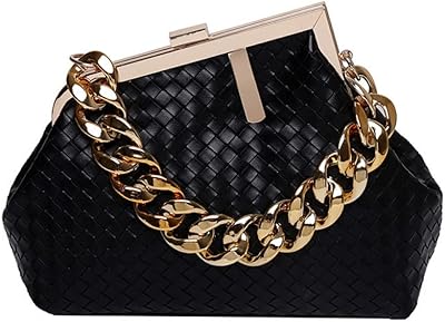 Goodrun petit sac à bandoulière tendance pour femme avec chaîne en métal. En choisissant DIAYTAR COTE D'IVOIRE, vous optez pour la facilité, la rapidité et la sécurité dans vos achats en ligne. Nous nous engageons à améliorer constamment nos services pour vous offrir une expérience client exceptionnelle.