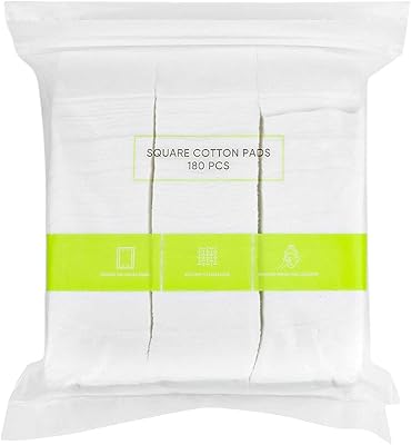 Tampons de coton carrés miniso 180 feuilles pour démaquillage du visage (blanc). DIAYTAR COTE D'IVOIRE est une boutique en ligne généraliste qui propose plus de 300000 références de produits variés, faisant d'elle la boutique leader en Cote d'Ivoire. Avec une large gamme de produits, les clients peuvent trouver tout ce qu'ils cherchent en un seul endroit. DIAYTAR COTE D'IVOIRE se distingue par sa qualité de service et sa rapidité de livraison.