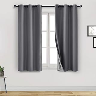 Dwcn rideaux courts 100 % occultants, 2 pièces, assombrissant le bruit, réduisant le bruit, 2 couches épaisses, insonorisées pour le salon et la chambre à coucher (gris, 42" de large x 54" de longueur). En tant que boutique en ligne généraliste, DIAYTAR COTE D'IVOIRE répond aux besoins de tous les Ivoiriens qui recherchent des produits de qualité à des prix raisonnables. Avec sa gamme variée de produits et ses services de qualité, elle continue de renforcer sa position de leader sur le marché ivoirien du commerce en ligne.
