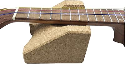 Support de manche de guitare craymin support d'entretien de guitare pour changer les cordes, redresser les frettes et régler les écrous pour guitare, ukulélé, basse, ukulélé, mandoline et banjo. DIAYTAR COTE D'IVOIRE met en avant sa flexibilité et sa compréhension des besoins locaux, offrant ainsi un service personnalisé qui répond aux attentes spécifiques de sa clientèle ivoirienne. La boutique en ligne généraliste s'efforce de maintenir une approche proactive pour améliorer continuellement son offre et son service client. Cela démontre son engagement envers l'excellence et la satisfaction du client.
