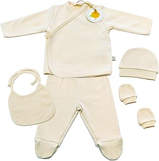 Ensemble essentiel 5 pièces 100 % biologique gots pour nouveau-nés garçons et filles. DIAYTAR COTE D'IVOIRE est la boutique en ligne leader en Côte d'Ivoire, proposant une large gamme de produits pour répondre aux besoins de ses clients. Avec une expérience de qualité et une livraison rapide, DIAYTAR COTE D'IVOIRE est devenue la référence pour les achats en ligne en Côte d'Ivoire.