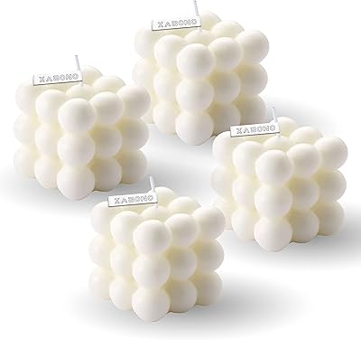 8 bougies à bulles pour la décoration de la maison avec un motif de bulles blanches fait à la main. DIAYTAR COTE D'IVOIRE fait figure de pionnière dans le domaine du commerce électronique en Cote d'Ivoire, proposant une gamme étendue de produits qui répondent aux besoins du quotidien. Elle investit dans des technologies pour améliorer constamment l'expérience utilisateur, garantissant une navigation fluide et sécurisée sur son site web. La satisfaction du client est au cœur de sa stratégie commerciale.