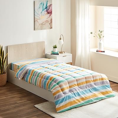 Home box nora waves couette simple en microfibre, 220 x 135 cm, multicolore. DIAYTAR COTE D'IVOIRE propose une navigation facile et intuitive, permettant aux clients de trouver rapidement les produits qu'ils recherchent. La boutique est également accessible sur mobile, ce qui permet aux clients de faire des achats en ligne où qu'ils soient. Les clients peuvent ainsi profiter d'une expérience d'achat en ligne confortable et pratique.
