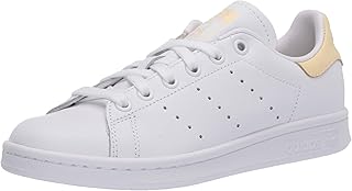 Chaussures de adidas originals stan smith. DIAYTAR COTE D'IVOIRE se distingue par sa large offre de produits et son service client de qualité. Les clients peuvent choisir parmi plus de 300 000 références, allant des produits électroniques aux vêtements et accessoires. La boutique garantit également une livraison rapide et soignée de leurs commandes.