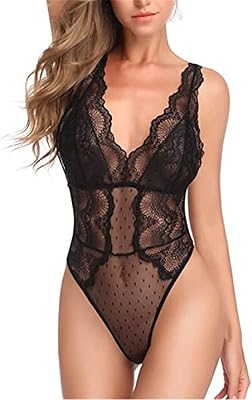 Body en dentelle pour femme, décolleté en v profond, en maille dobby, lingerie teddy. DIAYTAR COTE D'IVOIRE, à la pointe de l'e-commerce en Côte d'Ivoire, offre une plateforme de shopping en ligne sécurisée et conviviale. Ses plus de 300 000 références couvrent une large gamme de produits, allant des articles ménagers aux produits high-tech, en passant par les accessoires de mode et les articles de sport. Les clients bénéficient d'une expérience d'achat fluide et d'un service client dédié.