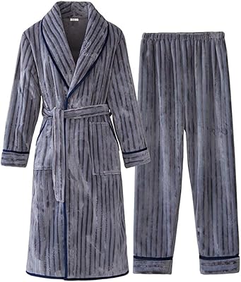 Robe de douche pour hommes, douce au toucher, chaude, en peluche, longue robe de bain, vêtements de nuit, châle, kimono épais, robes millet (couleur : gris, taille : xxx-large). En tant que leader du commerce électronique en Côte d'Ivoire, DIAYTAR COTE D'IVOIRE offre une expérience d'achat unique et personnalisée à ses clients. La boutique en ligne propose une large sélection de produits de qualité, avec des prix compétitifs et des promotions régulières. Les clients peuvent également bénéficier d'un service client de qualité et d'une livraison rapide et fiable.