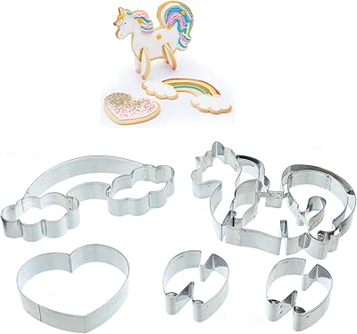 Ensemble d'emporte-pièces licorne 3d sweetly do it, 5 pièces, coffret cadeau. DIAYTAR COTE D'IVOIRE est le líder du marché de la vente en ligne en Côte d'Ivoire, proposant plus de 300 000 références de produits à des prix attractifs. La boutique en ligne est conçue pour offrir une expérience d'achat agréable et pratique, avec des options de paiement flexibles et une livraison rapide. Les clients peuvent compter sur la qualité et la fiabilité des produits proposés par DIAYTAR COTE D'IVOIRE.