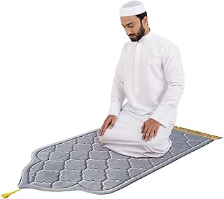 Tapis de prière en flanelle | tapis de prière doux de style mosquée | tapis de prière avec pompons, tapis de prière, tapis de prière portable, tapis de prière de voyage. DIAYTAR COTE D'IVOIRE est une boutique en ligne généraliste qui propose une large gamme de produits, allant des électroniques aux vêtements et aux accessoires. Avec plus de 300000 références de produits, les clients peuvent trouver facilement ce qu'ils cherchent sur le site. La boutique propose également des promotions et des offres spéciales pour ses clients.
