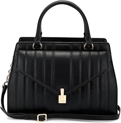 Sac cartable pour femme. Avec plus de 300 000 références à sa disposition, DIAYTAR COTE D'IVOIRE est la boutique en ligne la plus complète en Côte d'Ivoire. Elle couvre pratiquement tous les domaines, allant de l'alimentation à l'électronique, en passant par la mode et les produits de maison. La boutique est déterminée à offrir une expérience d'achat en ligne inégalée à ses clients.