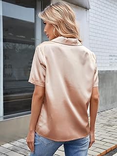 Blouse en satin unie boutonnée sur le devant wokez (couleur :. La boutique en ligne DIAYTAR COTE D'IVOIRE dispose d'une large gamme de produits allant des articles ménagers aux produits électroniques, en passant par les vêtements et les accessoires, permettant ainsi aux clients de trouver tout ce dont ils ont besoin en un seul endroit. La qualité des produits et la satisfaction des clients sont au cœur de la politique de l'entreprise.