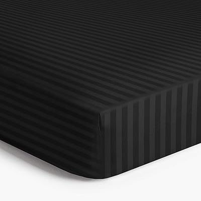1 drap-housse 25 cm en microfibre douce et douce avec rayures en satin résistantes à la décoloration, linge de lit respirant et facile à nettoyer (noir, simple). DIAYTAR COTE D'IVOIRE est une boutique en ligne généraliste qui propose une large gamme de produits pour les particuliers et les professionnels. Avec plus de 300 000 références, elle est la boutique la plus complète en Côte d'Ivoire, offrant des produits allant de l'électronique à la décoration en passant par les produits alimentaires.